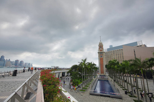 香港文化中心建筑結(jié)構(gòu)在天空
