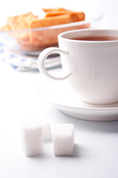 一杯茶；糖和餅干