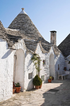 Alberobello s Trulli。普利亞。意大利.