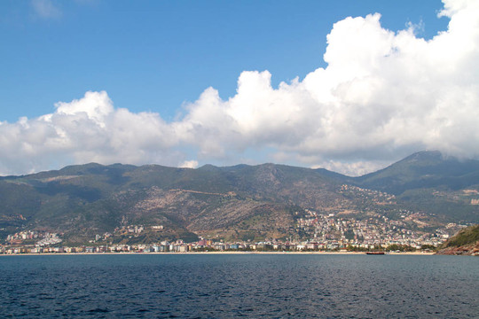 alanyas地中海海岸線和奧斯曼城堡（土耳其）