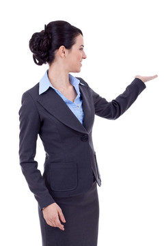 女人指著她背后的東西