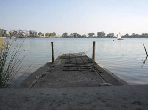 在黑森湖登陸橋