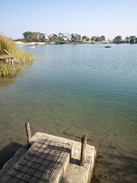 在黑森湖登陸橋