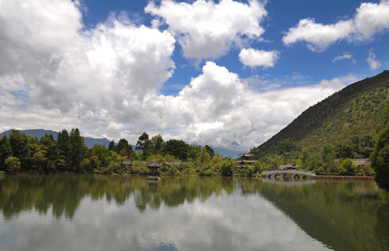 湖