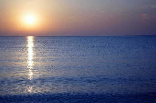 海上日落