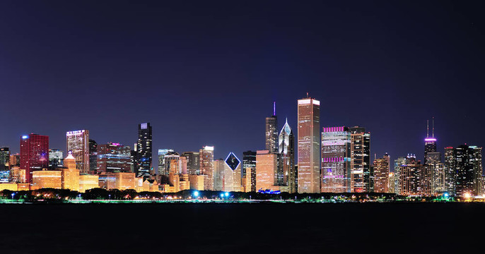 夜晚的芝加哥全景