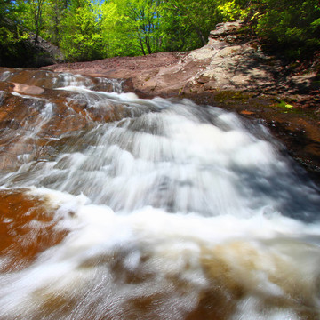 密歇根的Nonesuch Falls