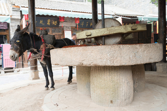 驢拉磨
