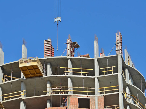 建筑工地具有折疊機(jī)構(gòu)的混凝土模板