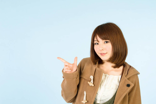 美麗的冬天的女人