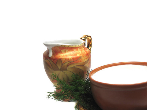 酸奶油和蒔蘿