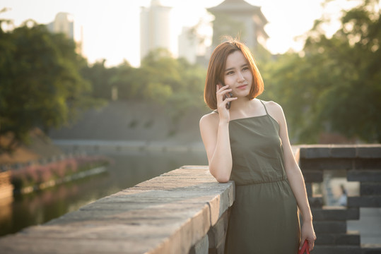 時(shí)尚美女街拍
