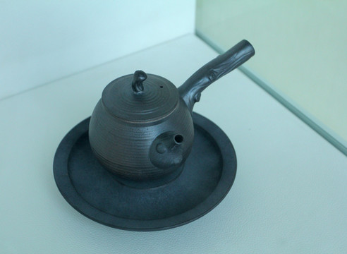 陶罐