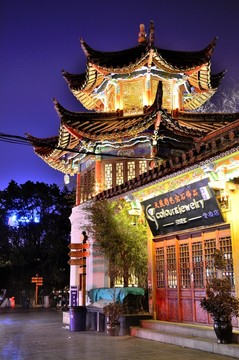 翠湖夜景