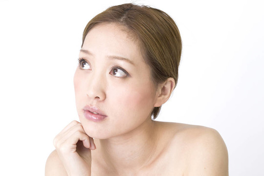 年輕漂亮的女人