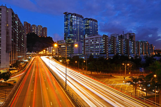 夜間城市公路
