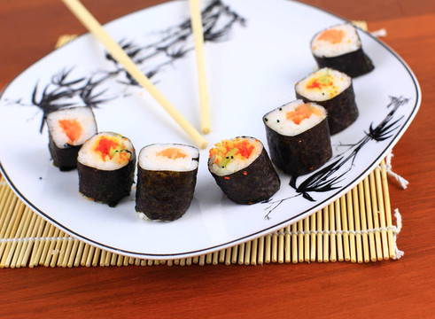 日本傳統(tǒng)食品；粟實(shí)