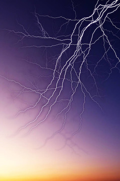 閃電