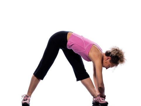 女人瑜伽伸展的姿勢Parsvottanasana