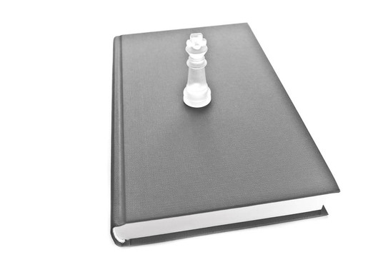 一本書(shū)上的玻璃棋