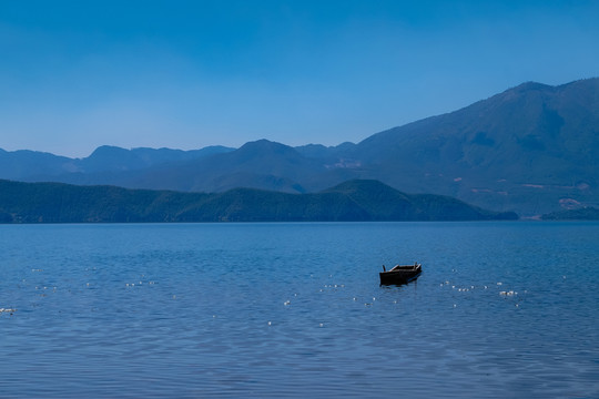 瀘沽湖