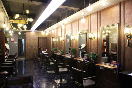 發(fā)廊 發(fā)型屋 形象設計屋 發(fā)型