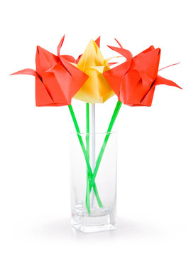 origamis。郁金香.