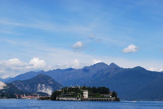 Isola Bella；馬焦雷湖