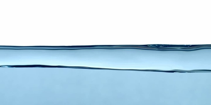 水