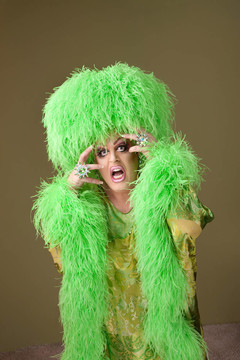情緒激動(dòng)的Drag Queen