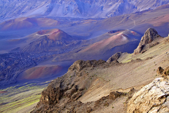 哈雷阿卡拉火山口；Mau