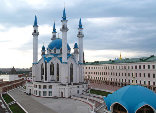 Kul Sharif清真寺和舊宮；Kazan
