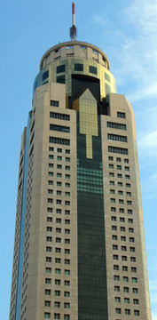 曼谷彩虹云宵酒店；曼谷