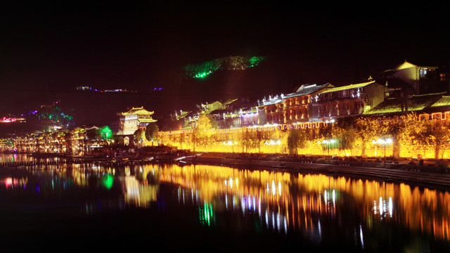 鳳凰古城夜景
