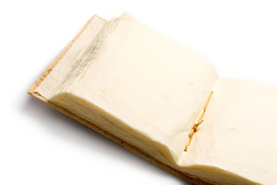 白色孤立的舊書