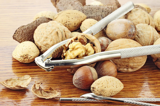 混合堅(jiān)果和Nut Cracker