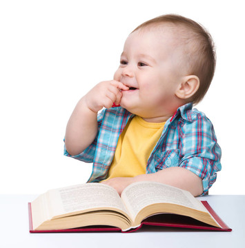 小孩子玩書