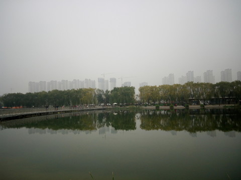 雁鳴湖
