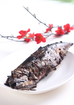 燜鲅魚(yú)