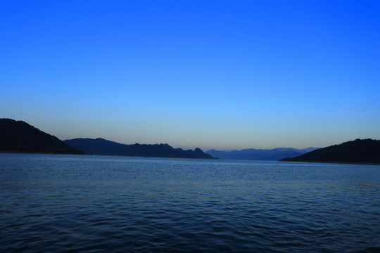 郴州資興東江湖