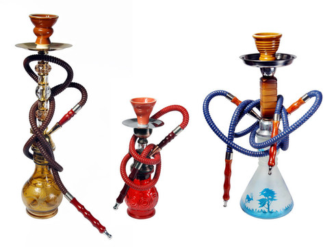 黃色在白色背景的水煙