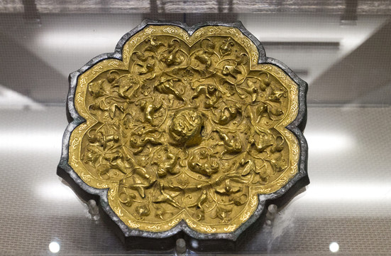 金背鏡