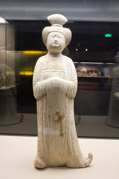 彩繪仕女俑