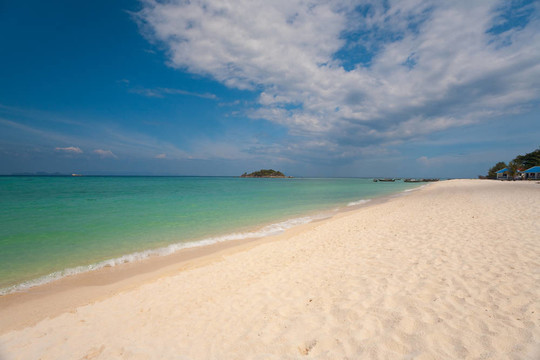 空寬白沙海灘Koh Lipe