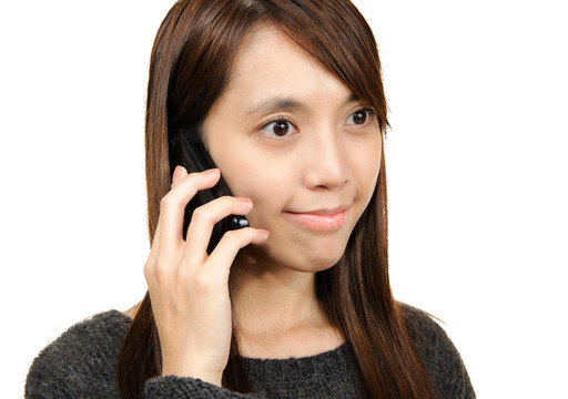 使用手機(jī)的女人
