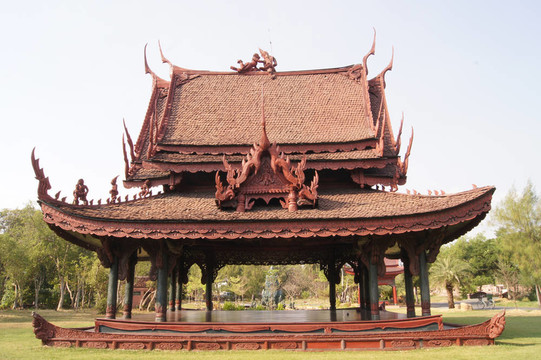 古代藝術(shù)；泰國(guó)旅游目的地。