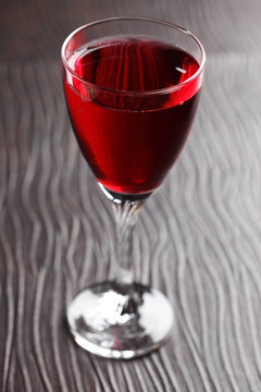 一杯紅葡萄酒