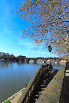 Pont Neuf（橋）（十七C.）在Garonne；圖盧茲；法國(guó)