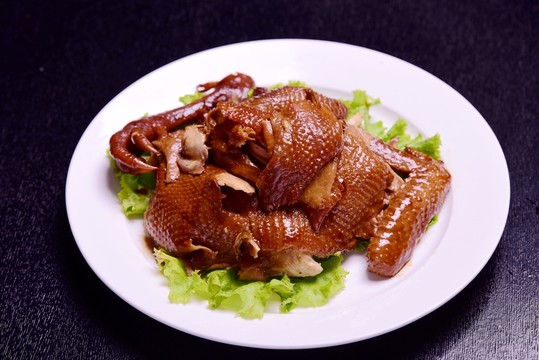 特色醬雞