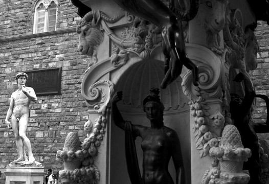 英仙座紀(jì)念碑和david di michelangelo；佛羅倫薩